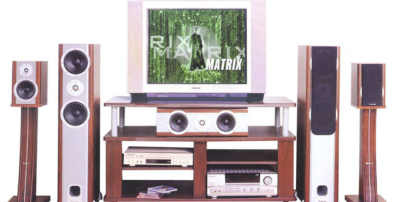 傳統(tǒng)家庭影院影院